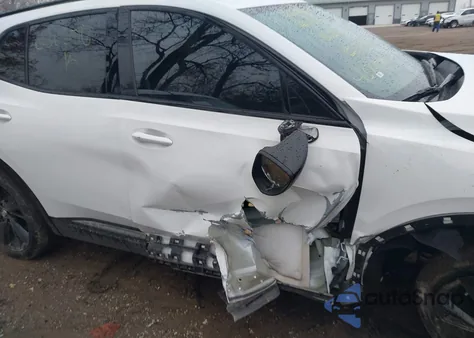 2022 Buick Envision Fwd Essence from USA, damaged, VIN LRBFZNR44ND030376